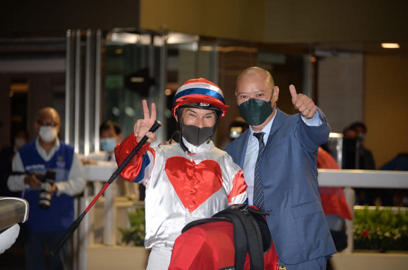 馬場密探048 十二馬今晚食尾胡 星島日報 馬場密探048 十二馬今晚食尾胡 星島日報